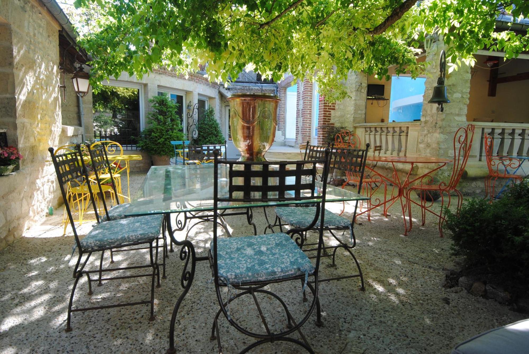 Le Grand Logis - Guest House - Bed And Breakfast Marchais  Buitenkant foto